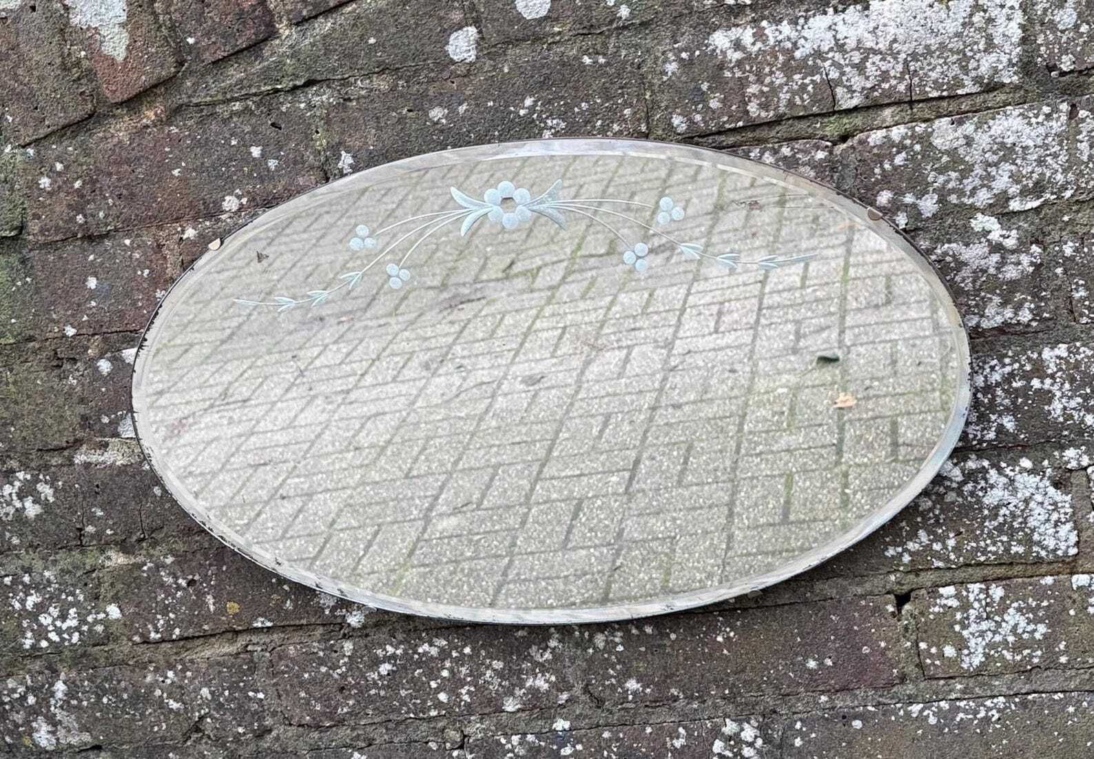 Vintage Art Deco Oval Etched Floral Wall Mirror 1930s