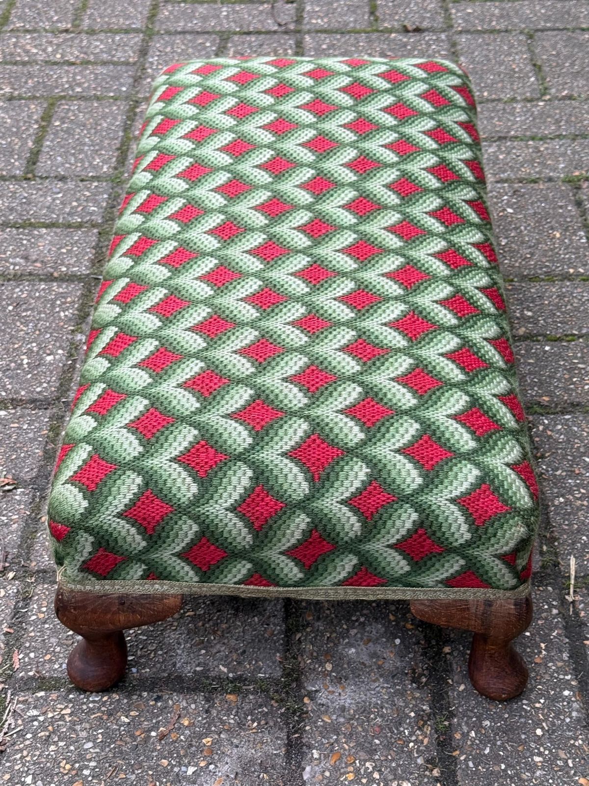 photo furniture Striking And Bold Vintage Upholstered Footstool With Cabriole Legs And Tapestry Fabric