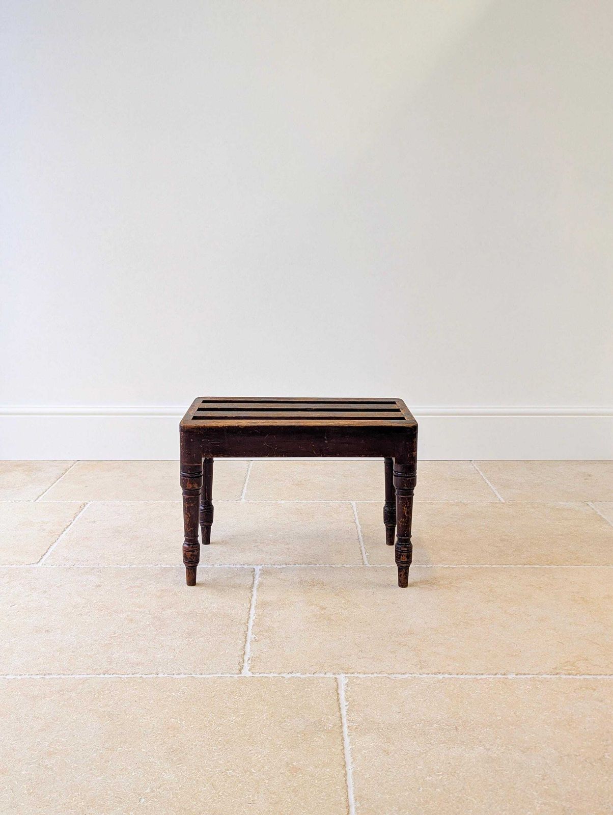 photo vintage Antique Victorian Beech Luggage Stand By Brown & Lamont C.1870