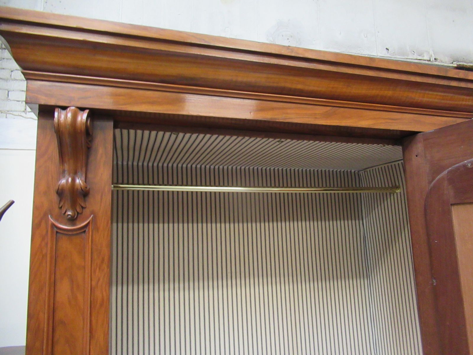 575.0 A Victorian     Walnut   Wardrobe   1870s photo