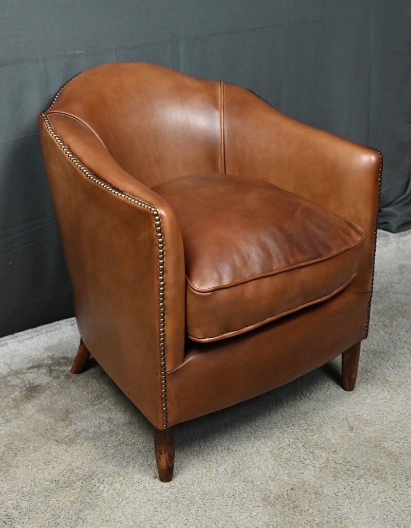 Solange Club Chair In Sheepskin Leather photo Furniture