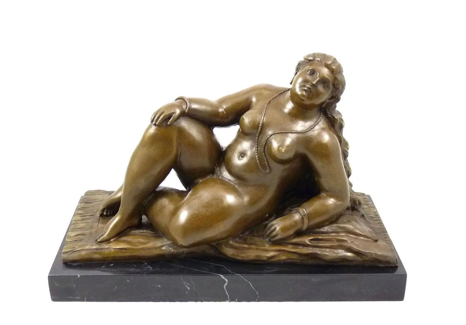 Sculpture Woman At The Beach In Bronze, Contemporary Style, 20th Century photo furniture