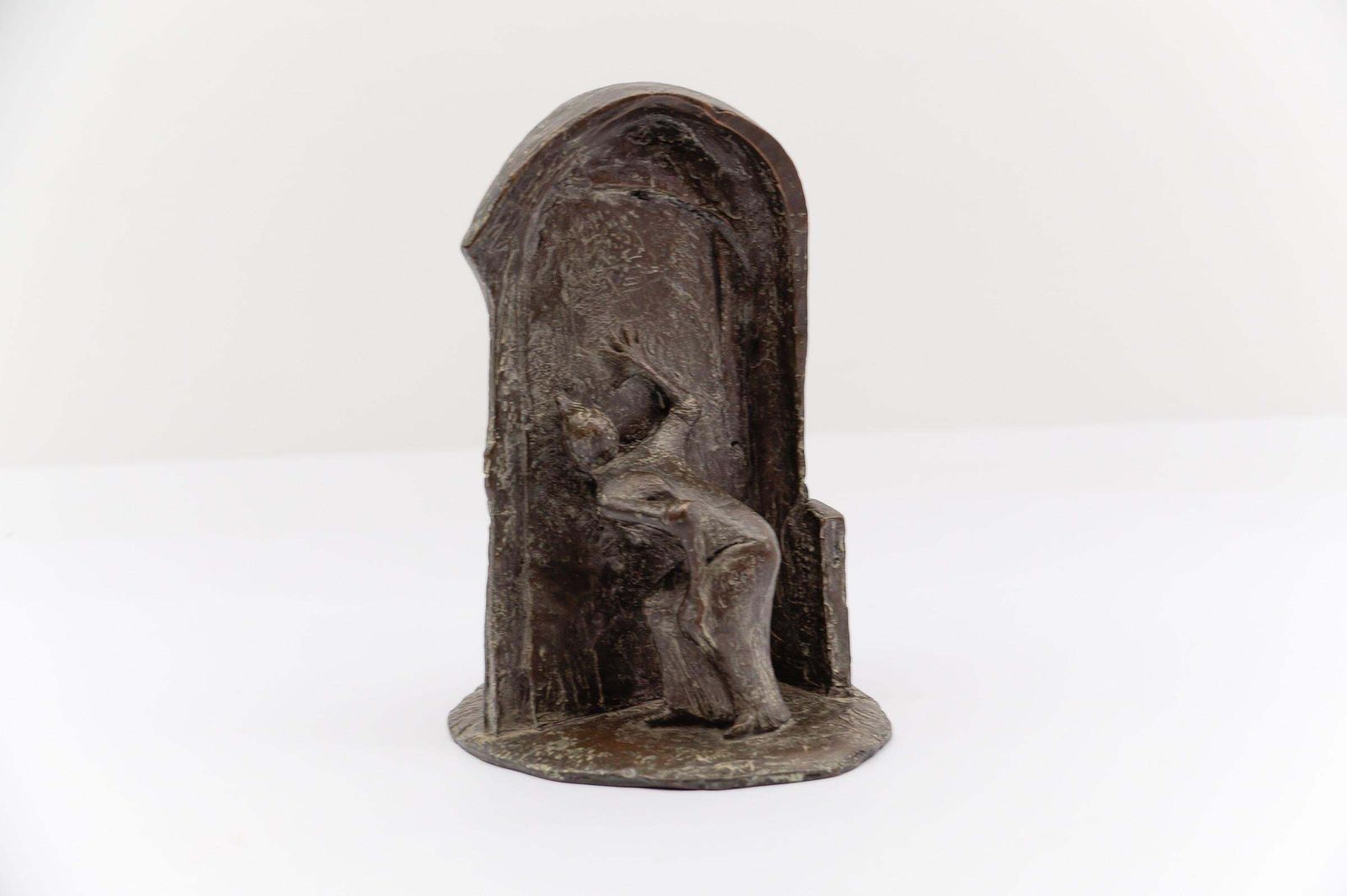Figurative Artists Bronze Of A Keyhole Door Scene B.G. 1991 1/7 photo vintage