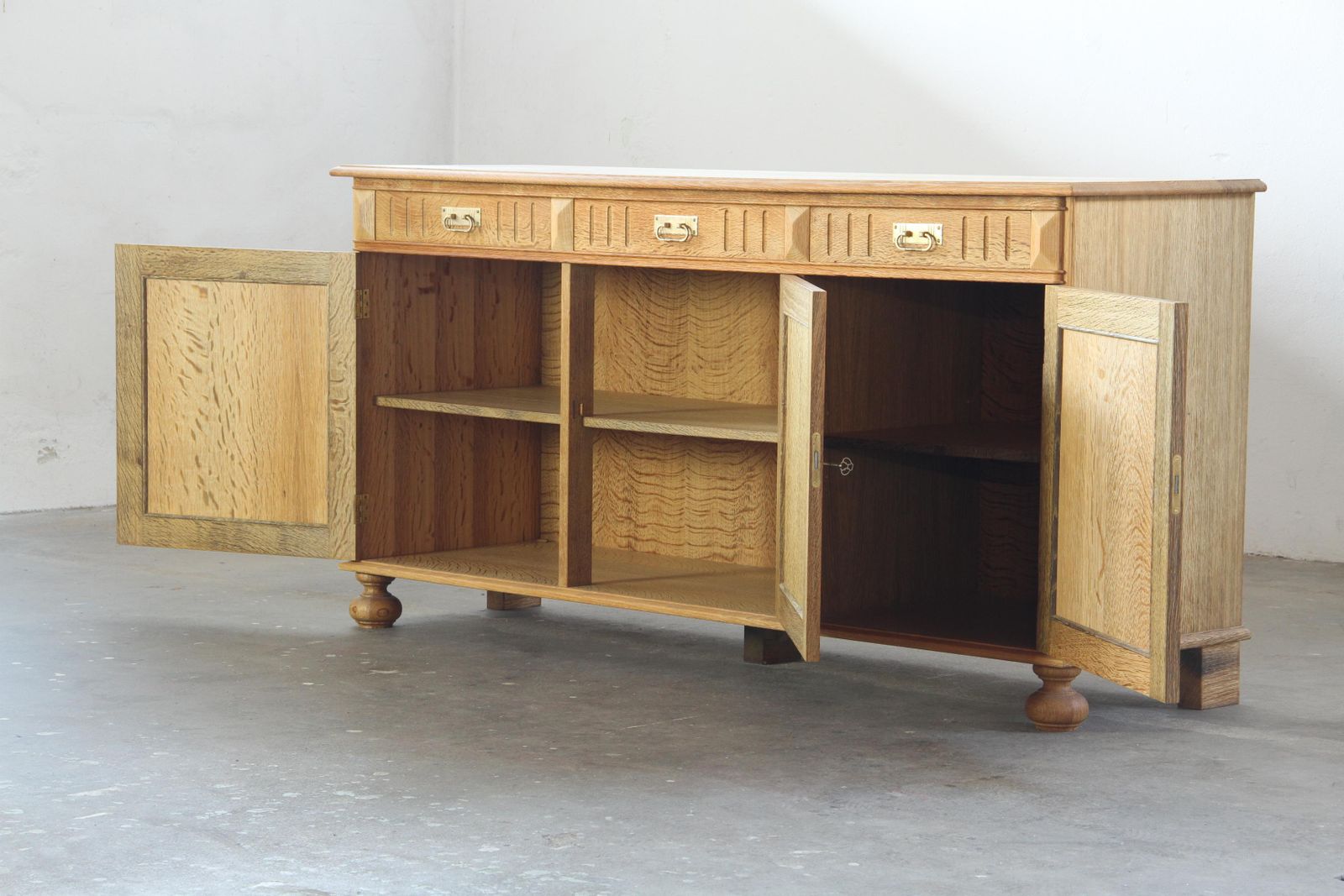 Vintage 1970s Danish Brutalist Light Oak Sideboard, Style Of Henning Kjærnulf photo Furniture