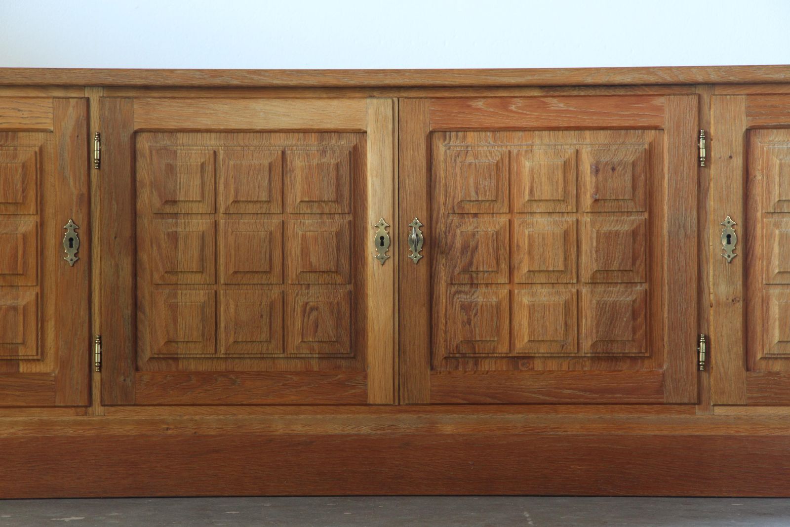Vintage 1960/70s Danish Brutalist Light Oak Low Sideboard / Crezenda photo furniture