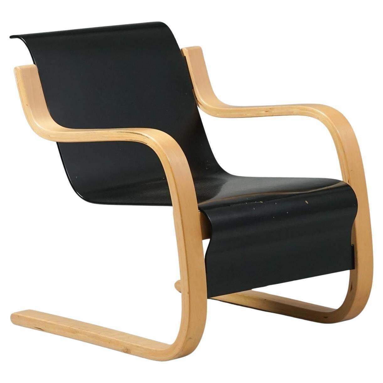 Model 42 "Pikku Paimio" Armchair, Alvar Aalto, Artek, Late 20th Century