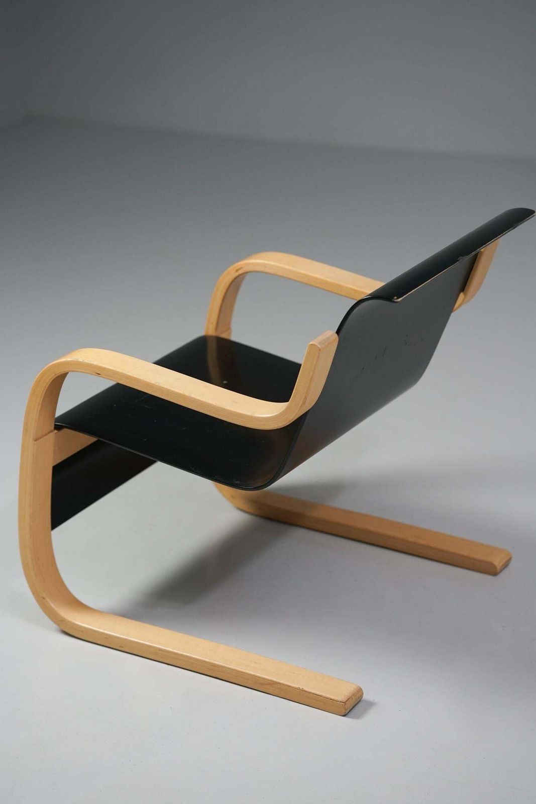 Model 42 "Pikku Paimio" Armchair, Alvar Aalto, Artek, Late 20th Century photo buy