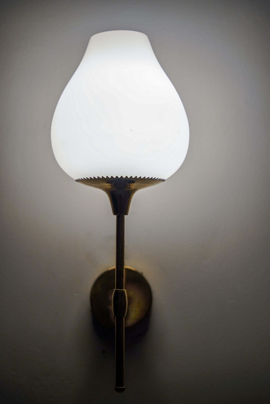 photo vintage Pair Of Wall Lights By Bergboms, Sweden, 1950s