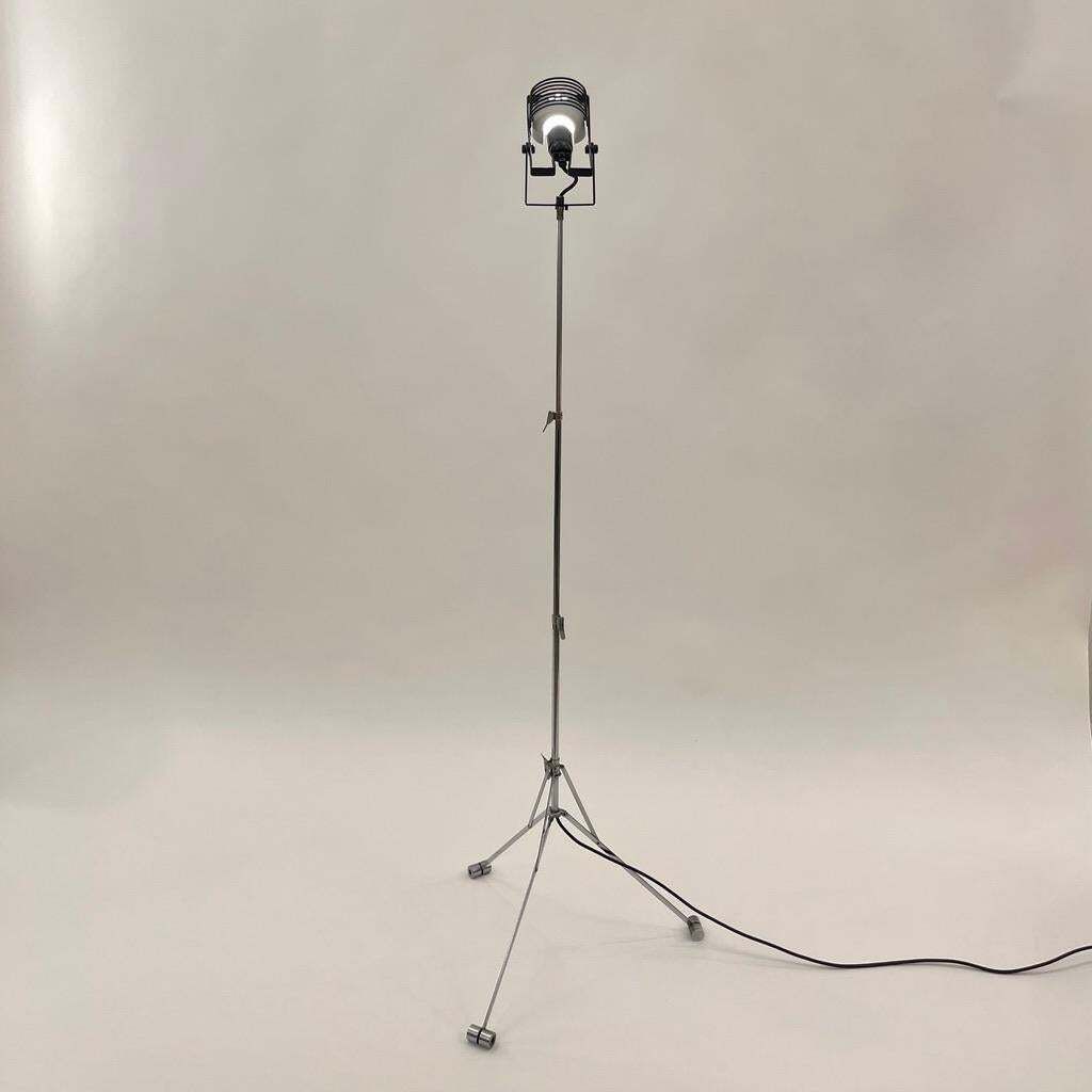 photo vinterior Vintage Adjustable Sintesi Terra Floor Lamp By Ernesto Gismondi, Artemide 1970s