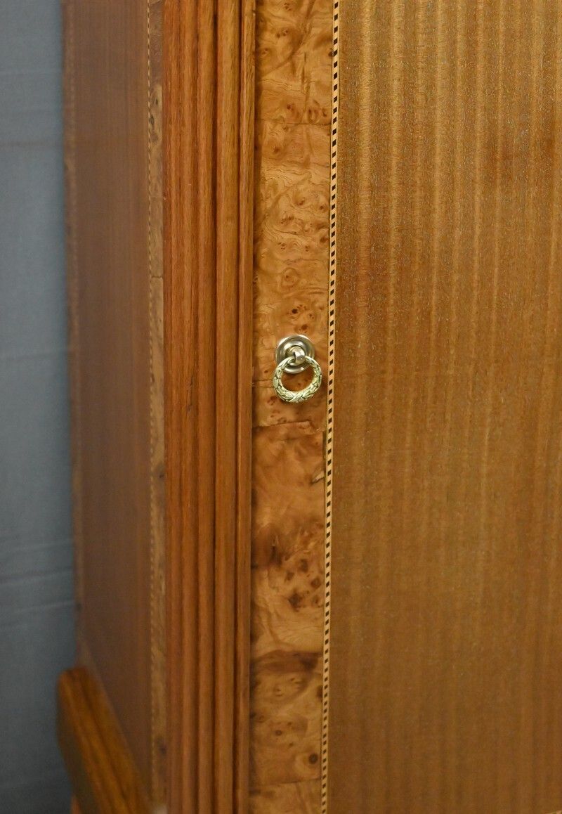 photo vintage Art Deco Period – Early 20th Century Furniture In Thuya Burl And Mahogany