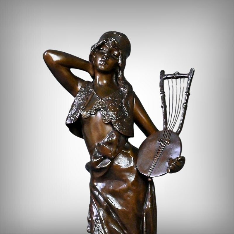 Bronze "Bohemian Woman" Signed E. Villanis – Late 19th Century photo furniture