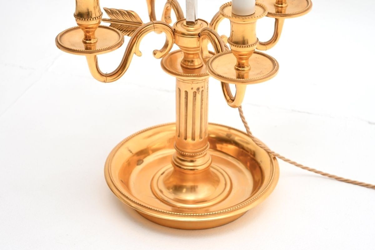 photo furniture Pair Of Antique French Brass Bouillotte Table Lamps