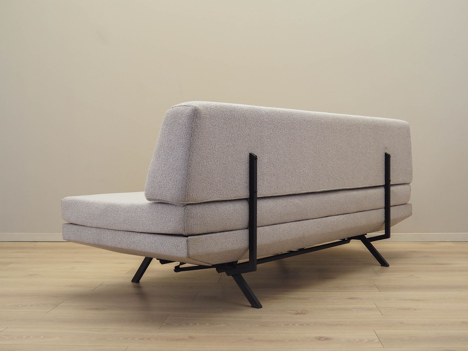 Daybed Sofa, Italian Design, 1970s, Manufactured: Italy photo 1609.0