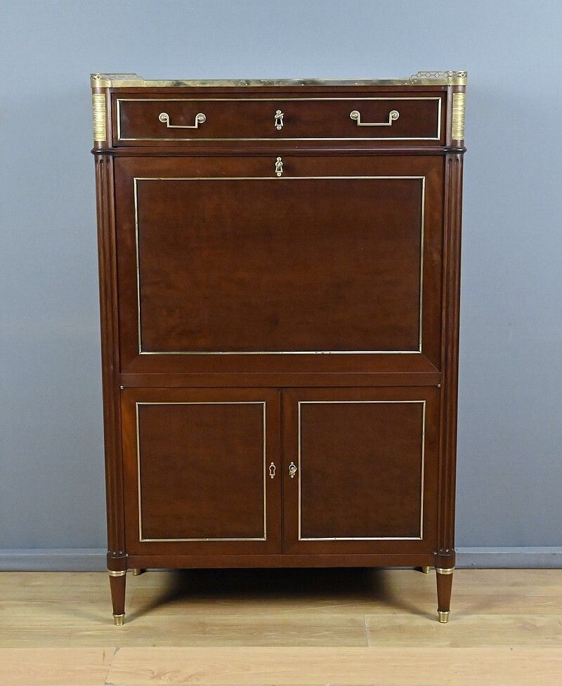 Mahogany Secretary Desk, Louis XVI Period – Late 18th Century photo 4340.0