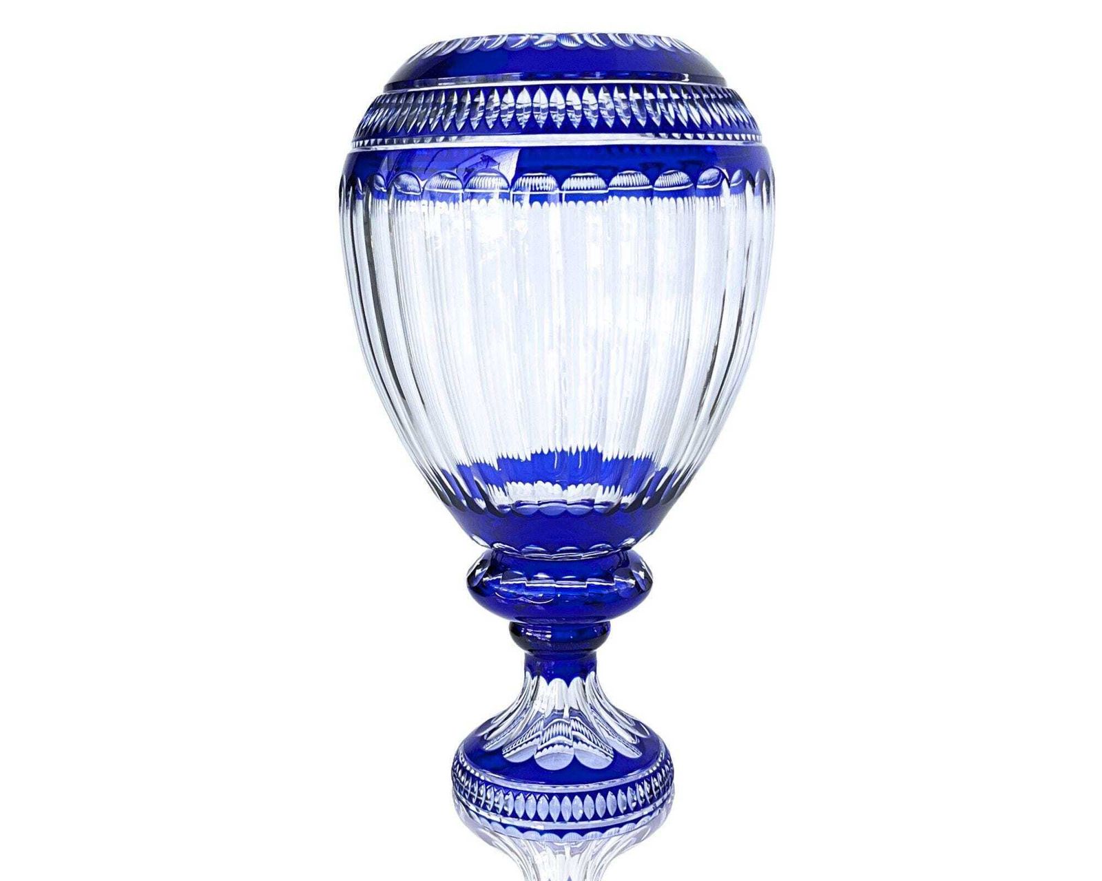Monumentale Kristallen Vaas Uit Lorraine | 1 Stuk | Blauw Overlay Voetstuk