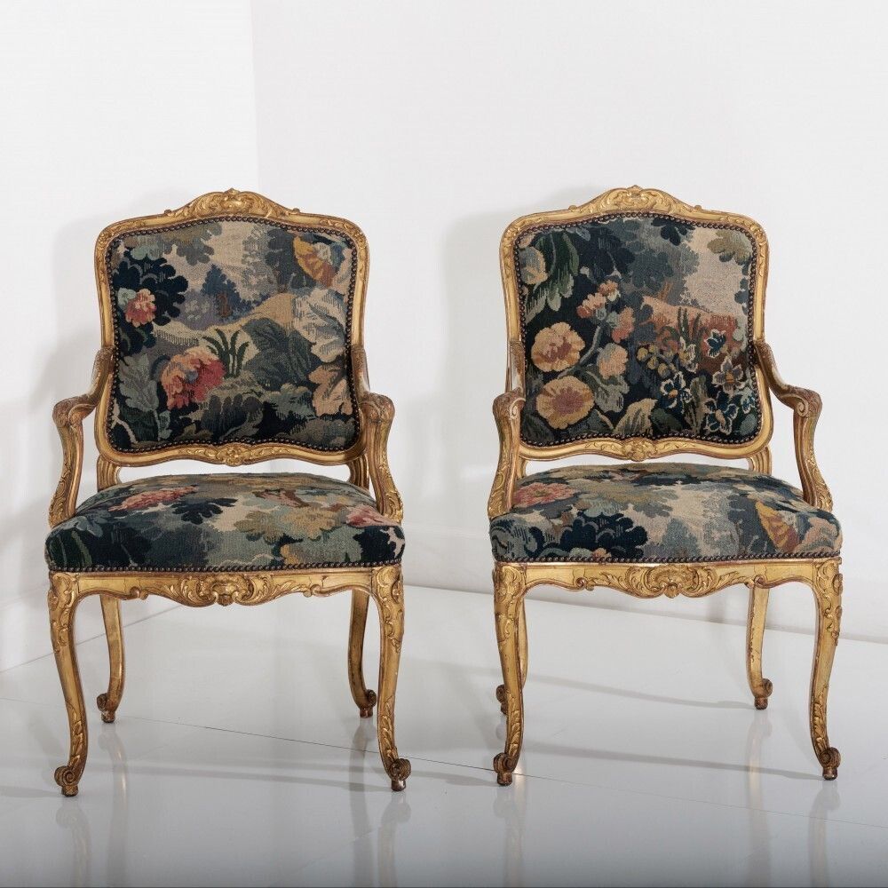 Pair Of Late 19th Century English Bertram & Sons Giltwood Salon Armchairs photo Furniture