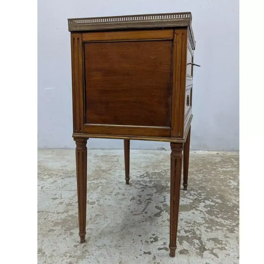 Small Mahogany Chest Of Drawers In The Louis XVI Style photo Furniture