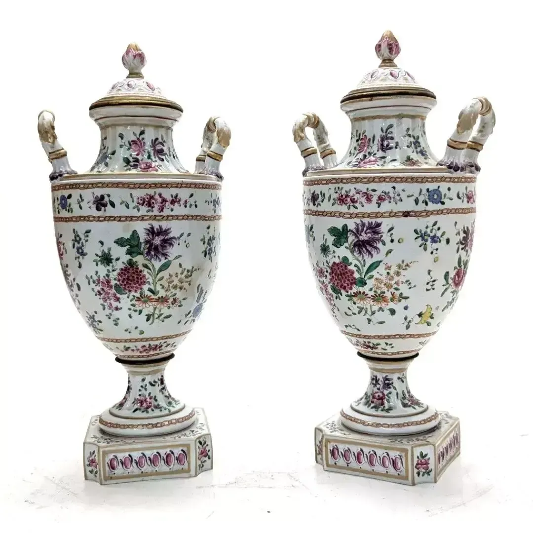 Pair Of 19th Century Covered Vases In Samson Porcelain photo furniture