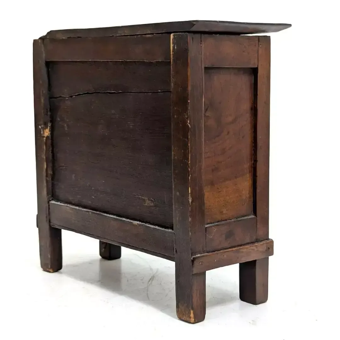 Small 19th Century Master Chest Of Drawers photo Furniture