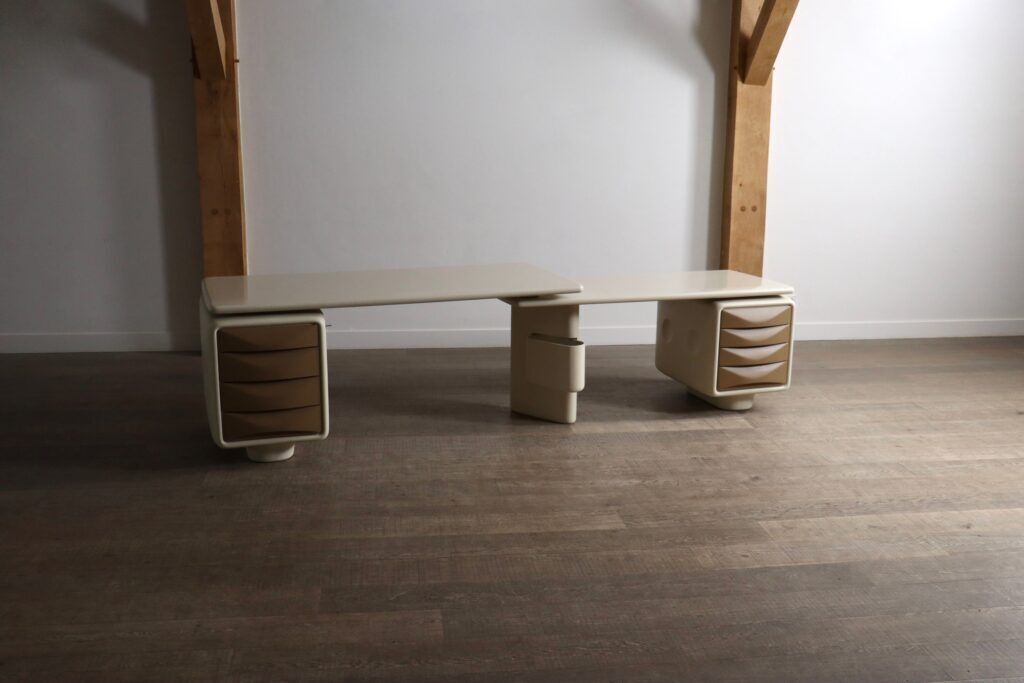 photo vinterior Ernest Igl Jet Corner Desk For Wilhelm Werndl, 1970s