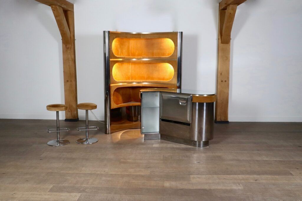 Suede And Chrome Dry Bar With Barstools In Cognac By Willy Rizzo, Italy 1970s photo buy