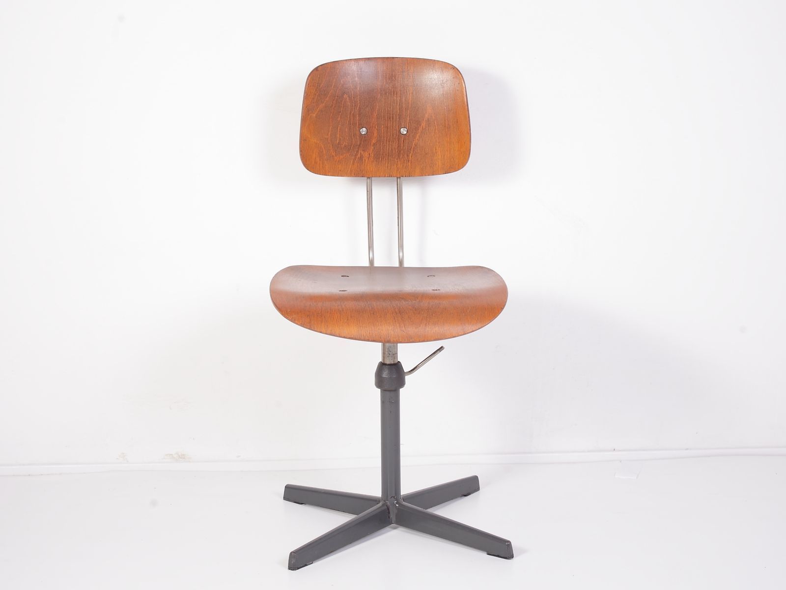 Vintage Bureaustoel photo for sale