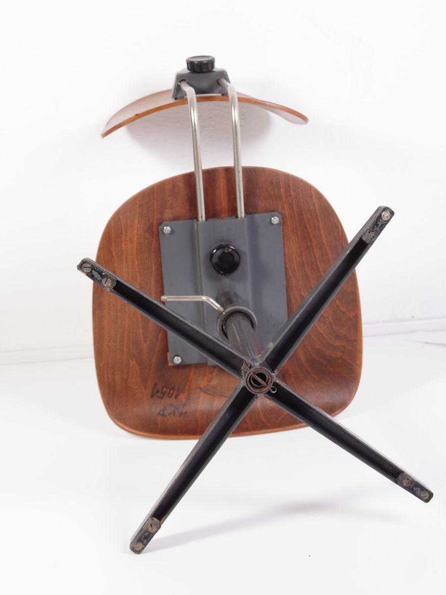 photo furniture Vintage Bureaustoel