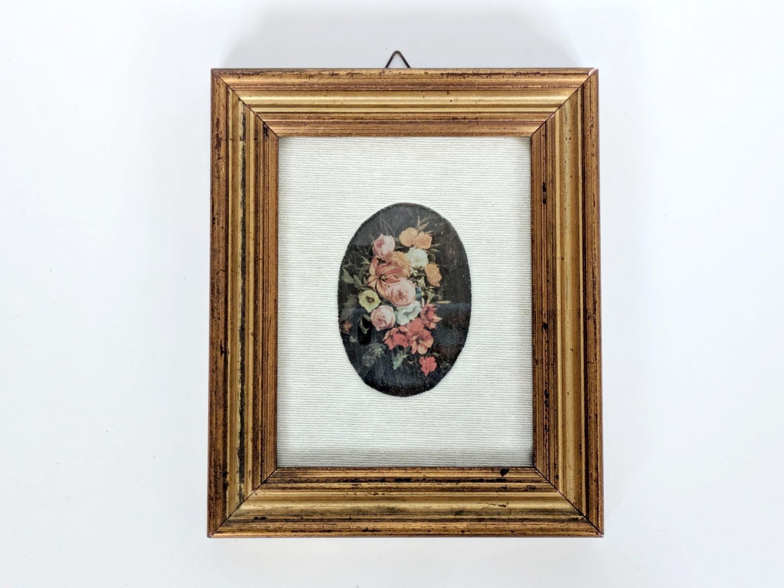 Art Vintage Floral Bouquet Print With Oval Linen Mat, Gilded Wood Frame, Foiled Shimmer Art photo