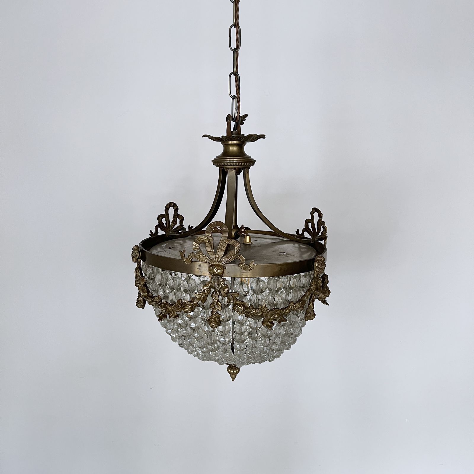 Early 20th Century Louis XVI French Basket Chandelier With Cut Glass Beads photo 1595.0