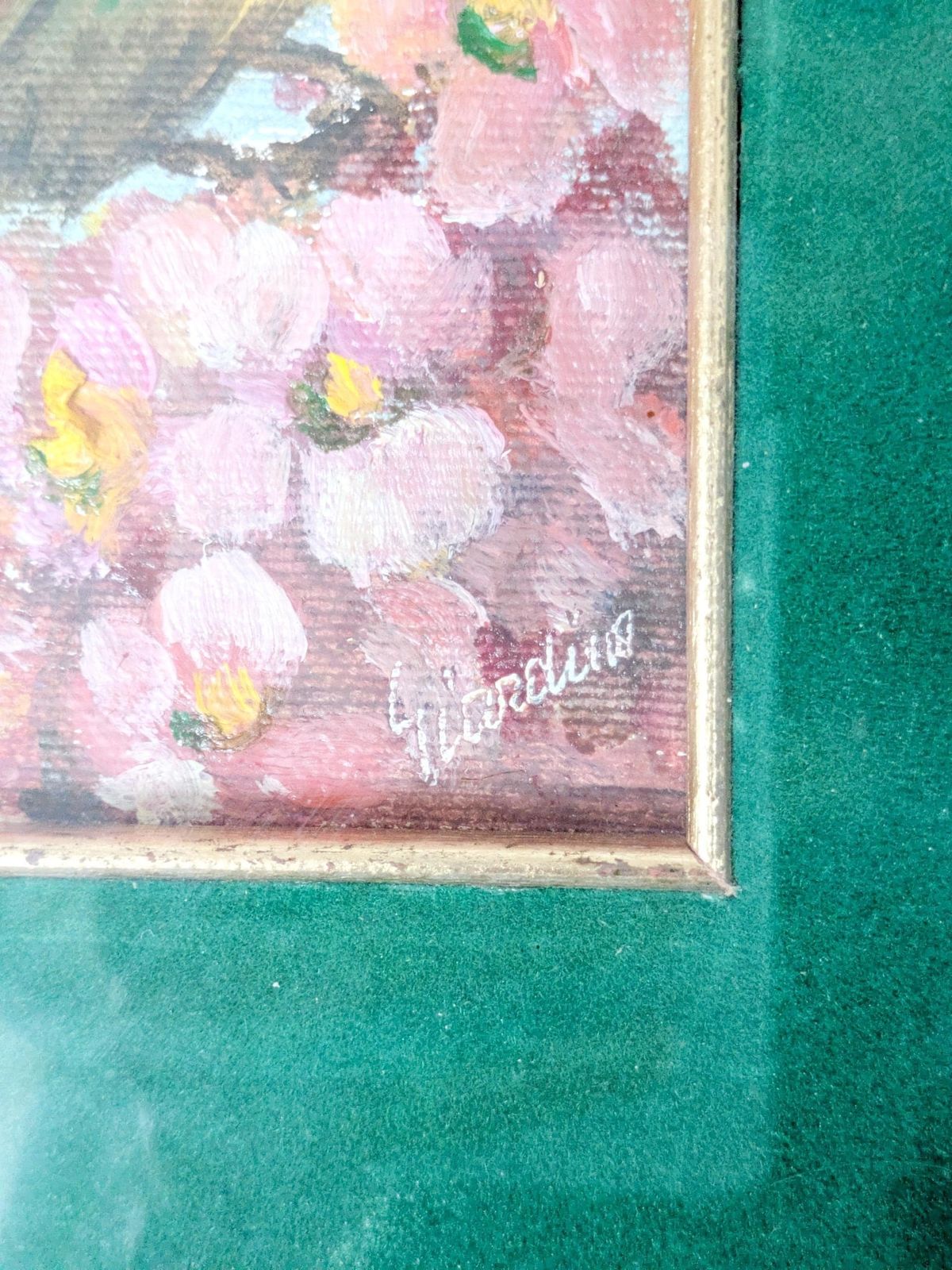 photo furniture Vintage Robin Oil Painting, Blossoms, Green Velvet Mat, Signed