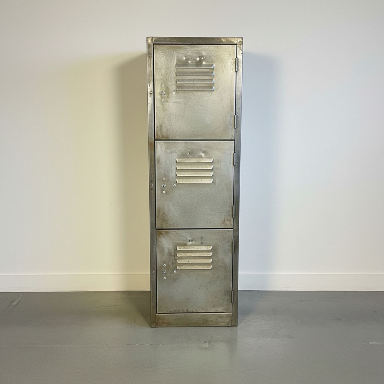 Vintage Locker With 3 Compartments photo furniture