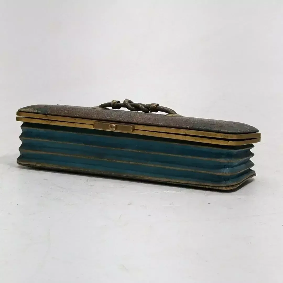 Green Moroccan Gusseted Box Containing A Pair Of Pliers photo vinterior