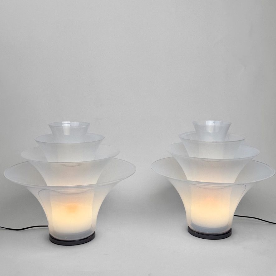 Late 20th Century Pair Of Brass And Iridescent Murano Glass Table Lamps photo furniture