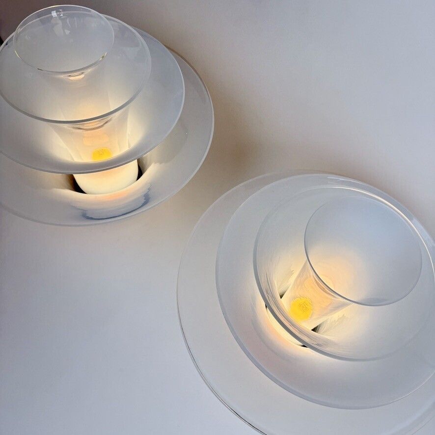 Late 20th Century Pair Of Brass And Iridescent Murano Glass Table Lamps photo vinterior
