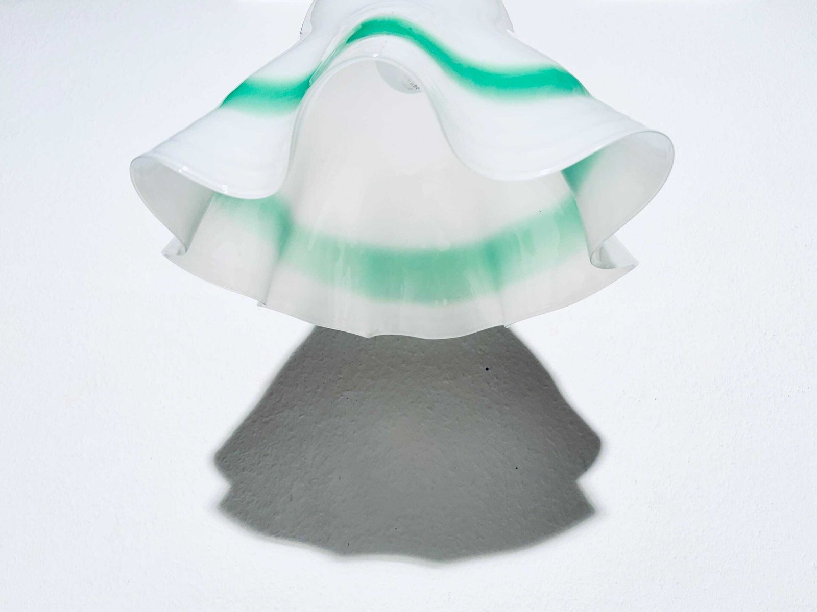Murano Fazzoletto Glass Hanging Lamp / Vintage Italian 1960s Decor / White & Green photo vinterior