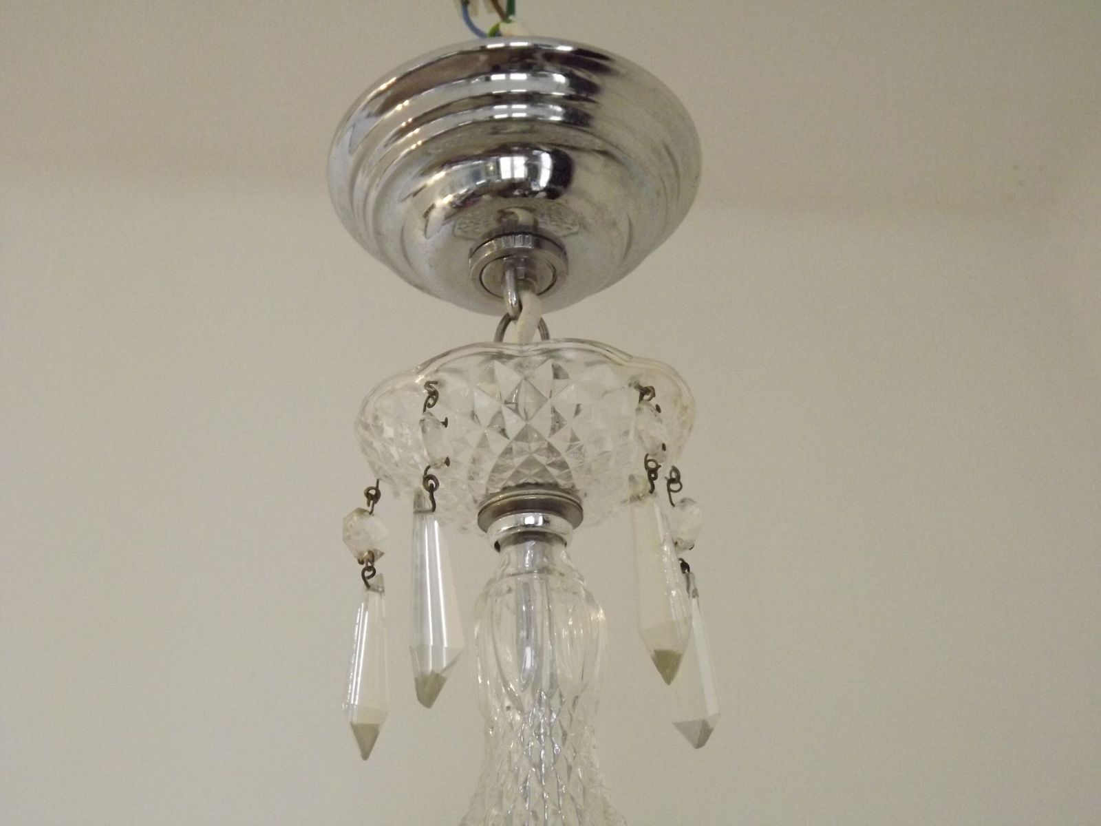French Vintage 5 Light Chandelier With Barley Twist Glass Arms Adorned With Assorted Crystals photo Lighting