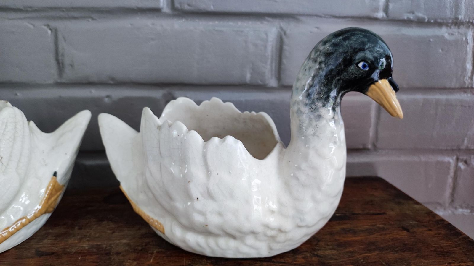 570.0 Antique Majolica White Swan Vases Pair, 1900s Nimy photo