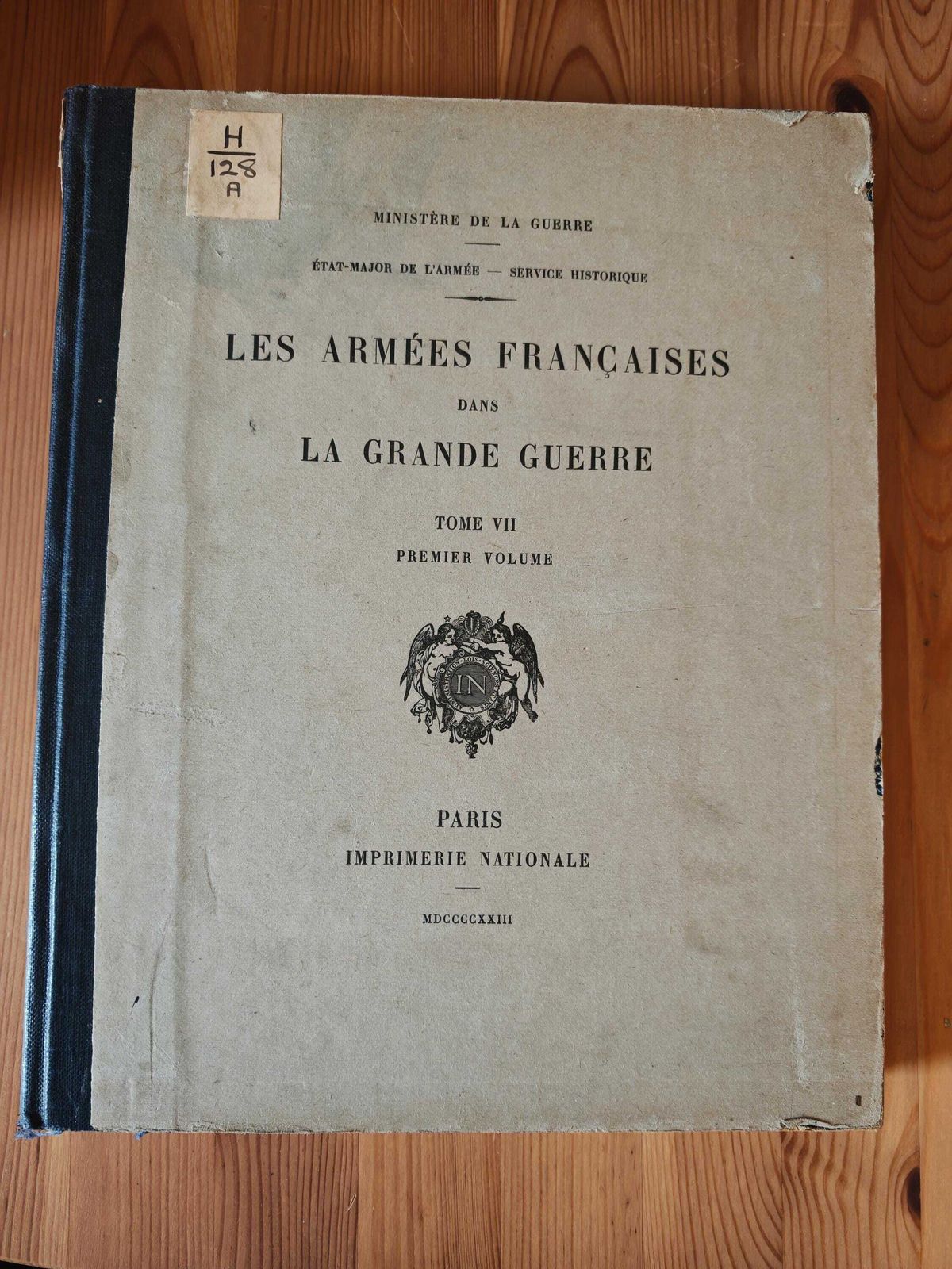 Antique "Les Armees Francaises Dans La Grande Guerre"   Tome VII  Volume I   Full Set (Book, Annexes & Maps) Very Good Condition   1925 photo Home Decor