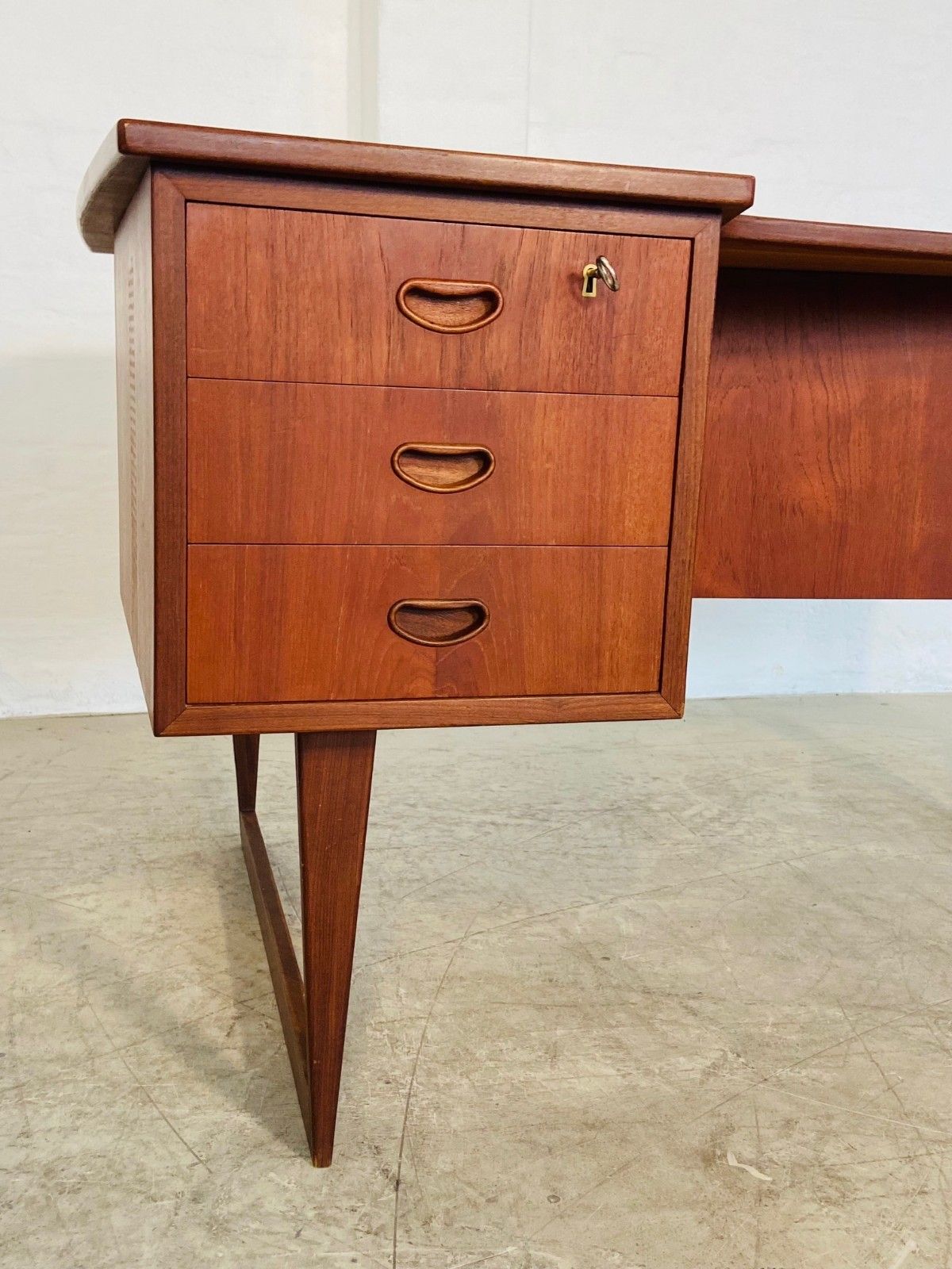 Vintage Retro Danish Mid Century Boomerang Desk  1960s photo Furniture