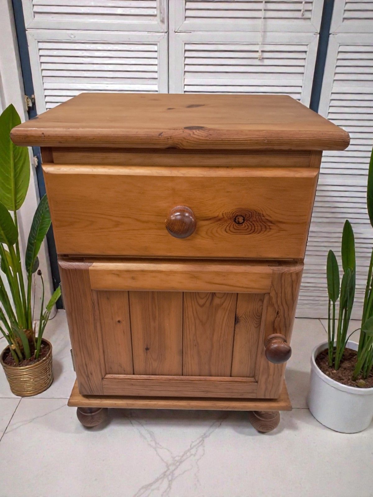 Solid Pine Country Bedside Table Cabinet Vintage Bedside Cupboard 1980 photo for sale