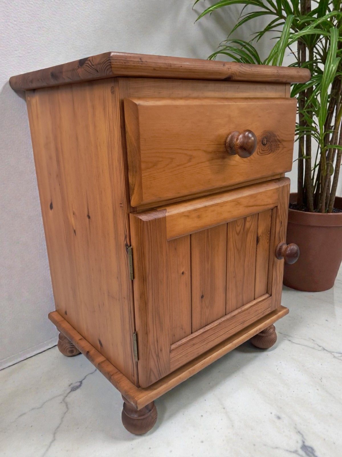 Solid Pine Country Bedside Table Cabinet Vintage Bedside Cupboard 1980 photo Furniture