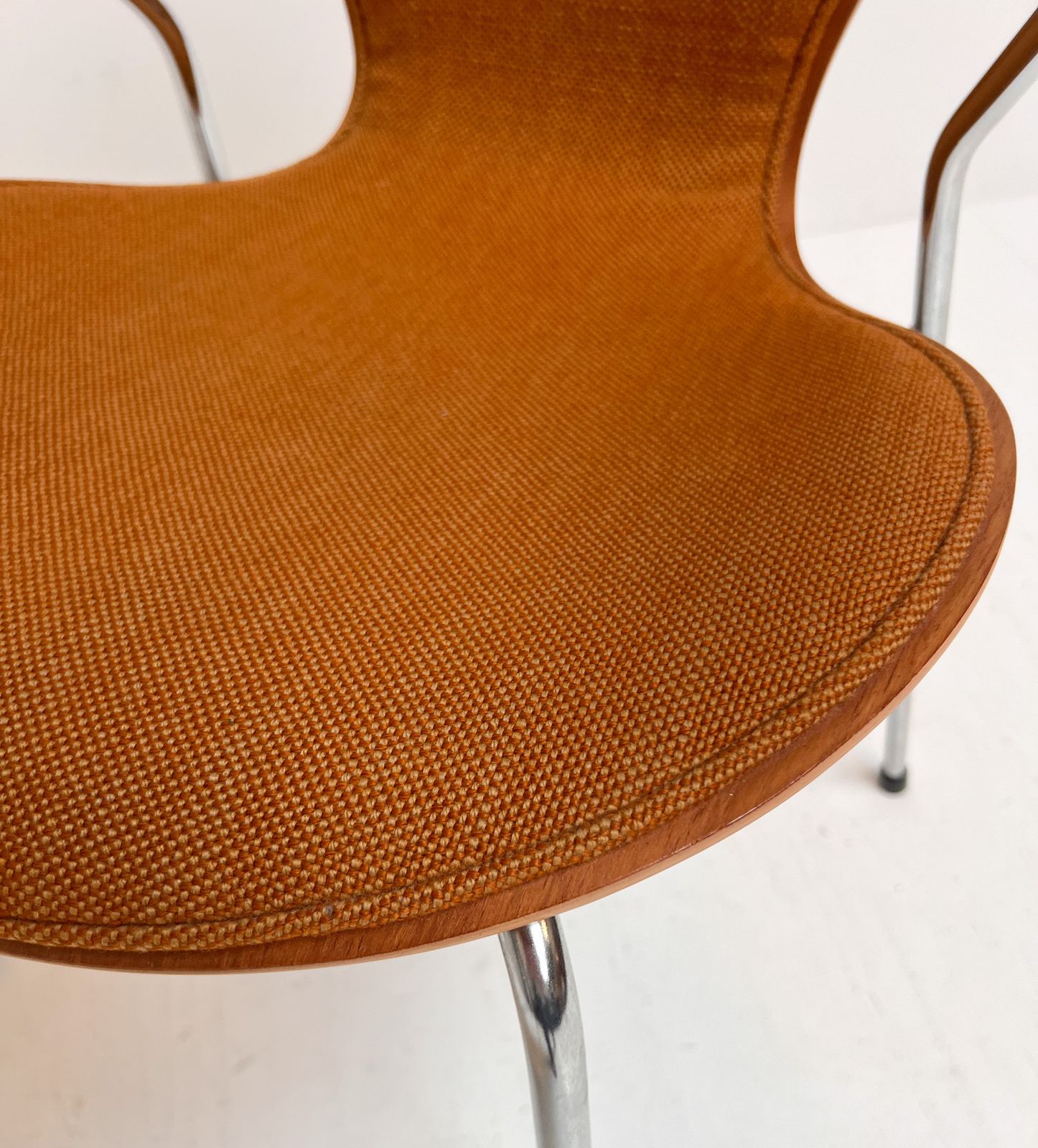 Wooden 3207 Chair By Arne Jacobsen For Fritz Hansen, 1980s photo for sale