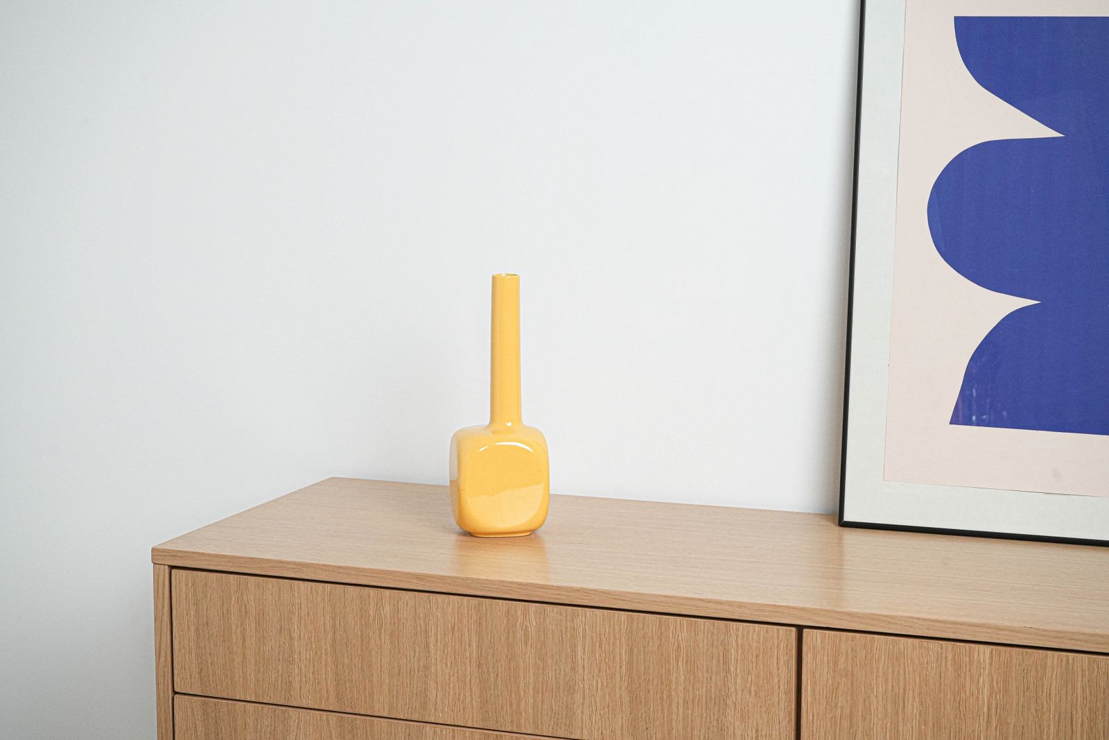 Yellow Ceramic Vase, Italian Design, 1970s, Made In Italy photo vinterior