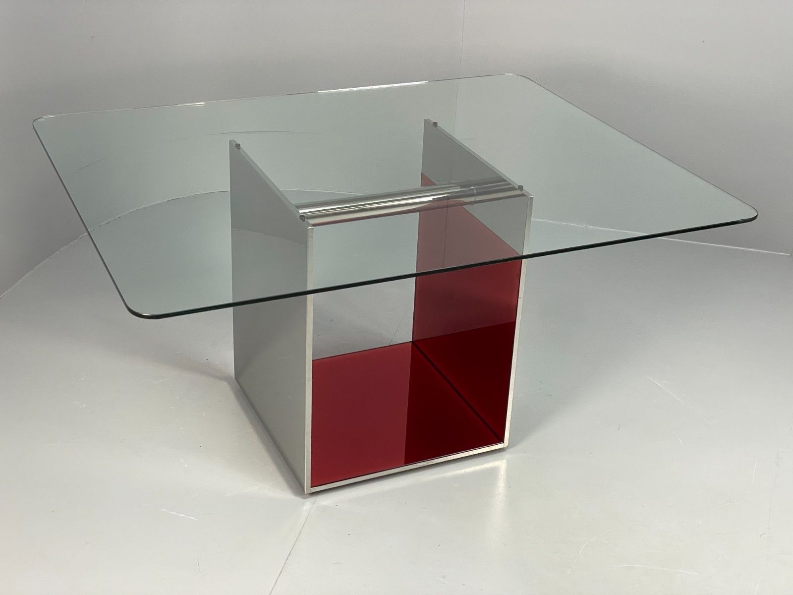Italian Glass Dining Table By Gabriele Buratti For Acerbis Modern Eb11492  Mwoo photo furniture