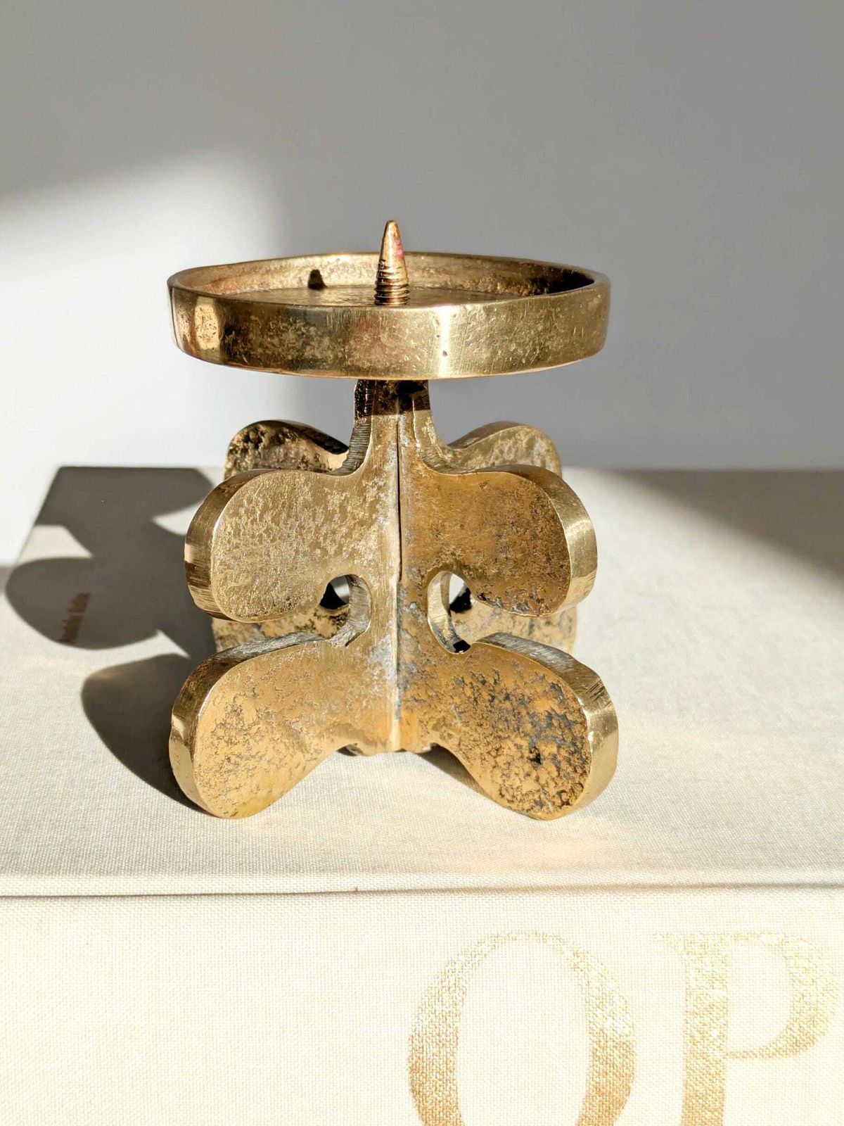 Midcentury Gallo Brass Pillar Candle Holder, Brutalist Design By Giuseppe Gallo, Italy 1960s