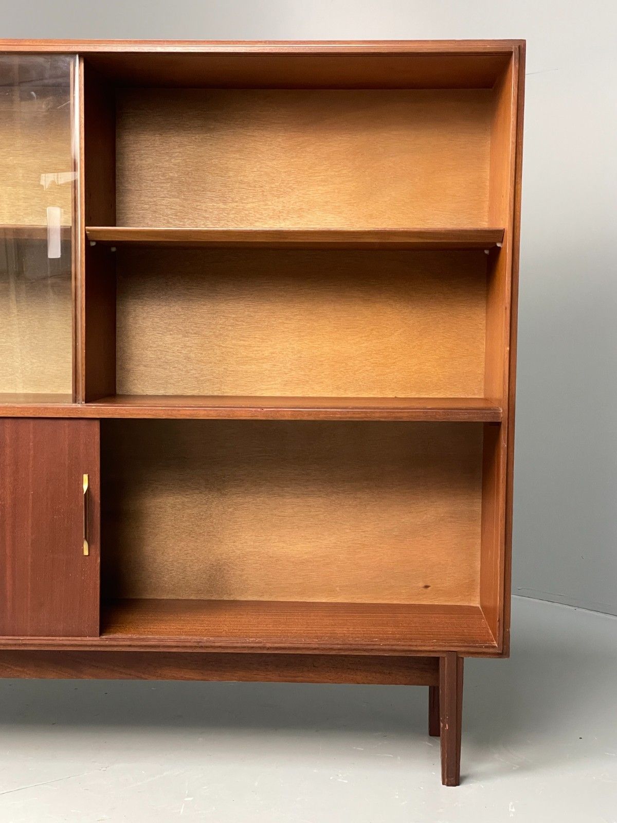 Vintage 1960s Glazed Cabinet Mid Century Beaver & Tapley Bookcase Eb11536 Mwoo photo for sale