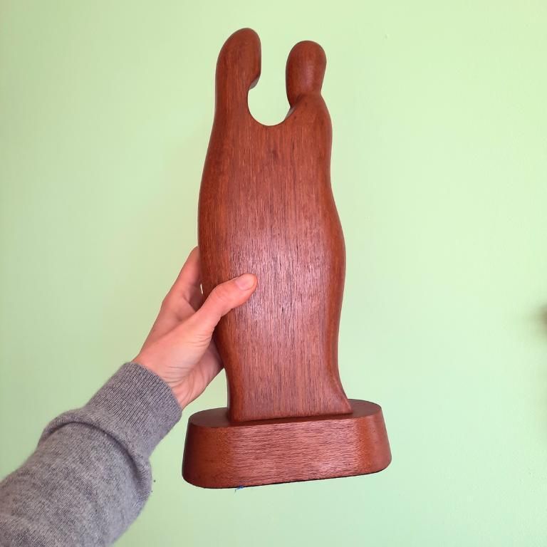 Tall Mcm Teak Wood Sculpture Of A Couple Embracing Each Other 15.5'' photo Art