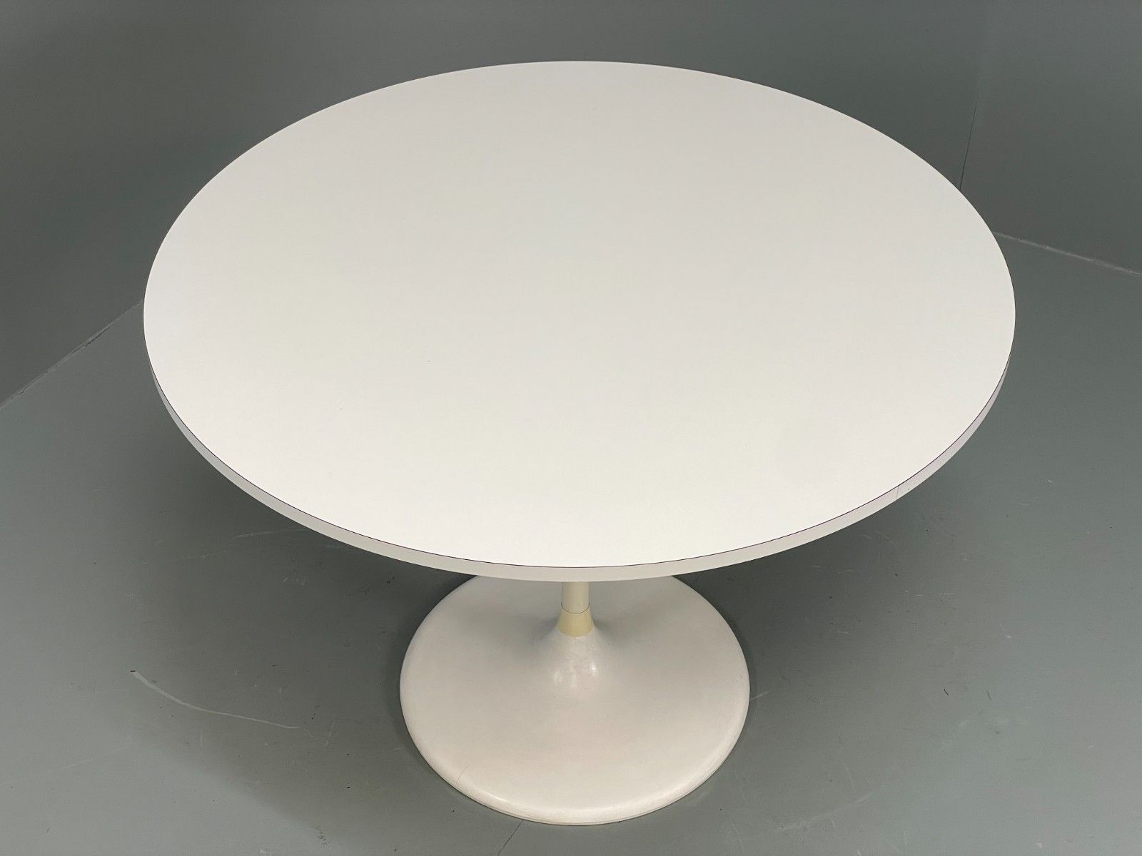 Vintage Round Formica Table White Tulip Base 1960s Retro Kitchen Eb11543 Mwoo photo furniture
