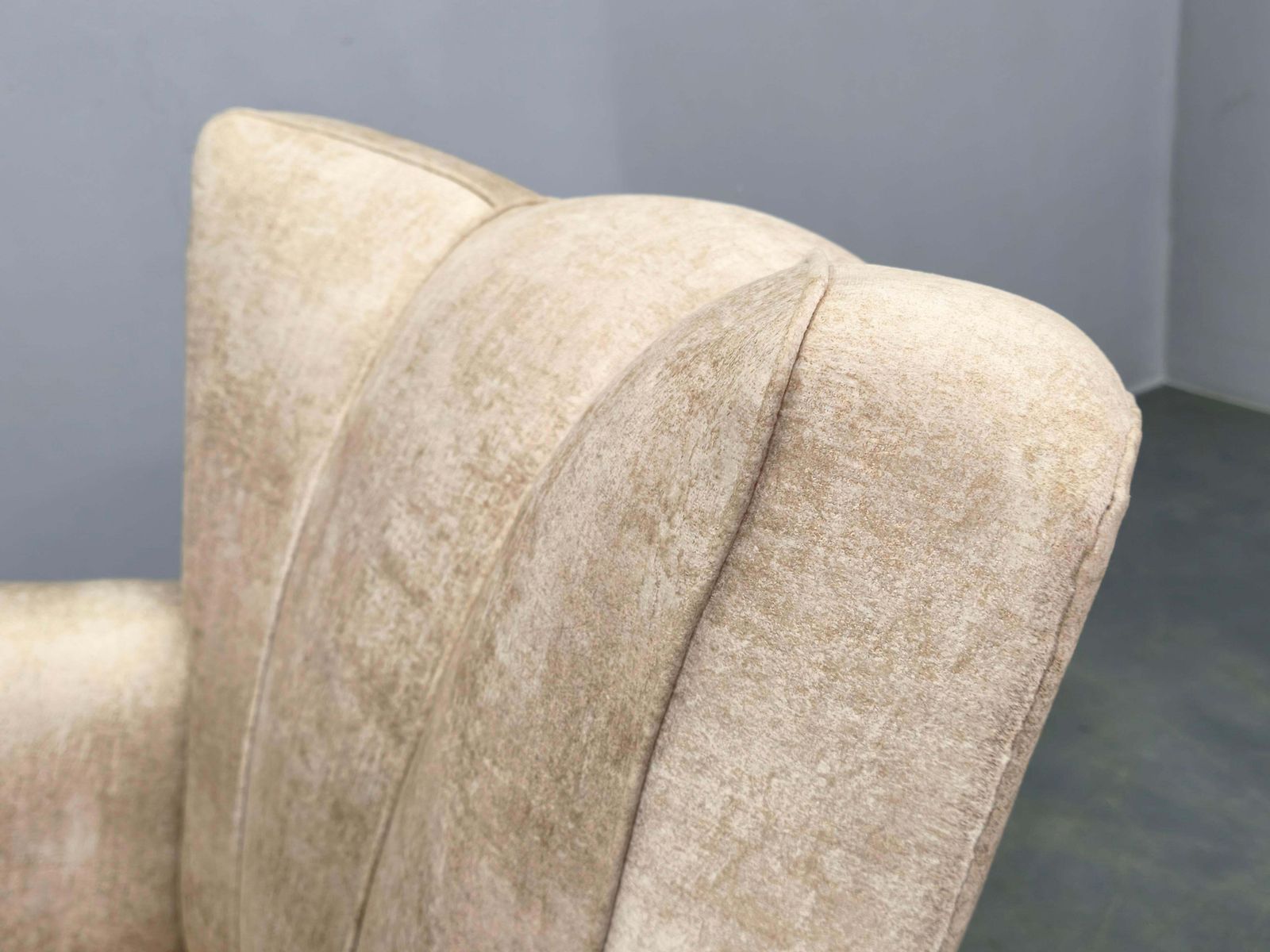 Italian Mid Century Velvet Lounge Armchair, 1950s photo vinterior