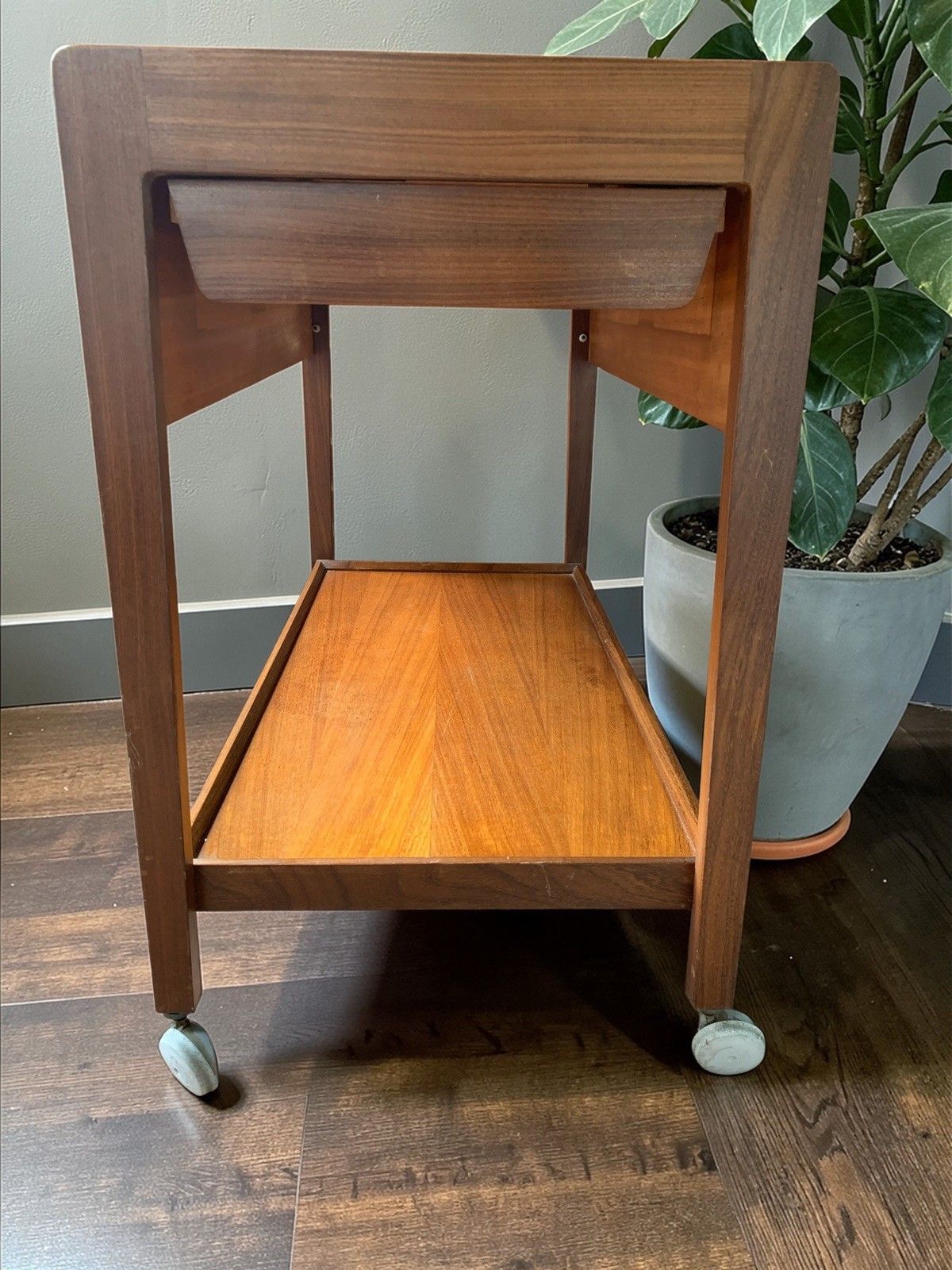 Remploy Mcm Extending Bar Cart – Original Kenrick Mini Meteor Castors photo for sale